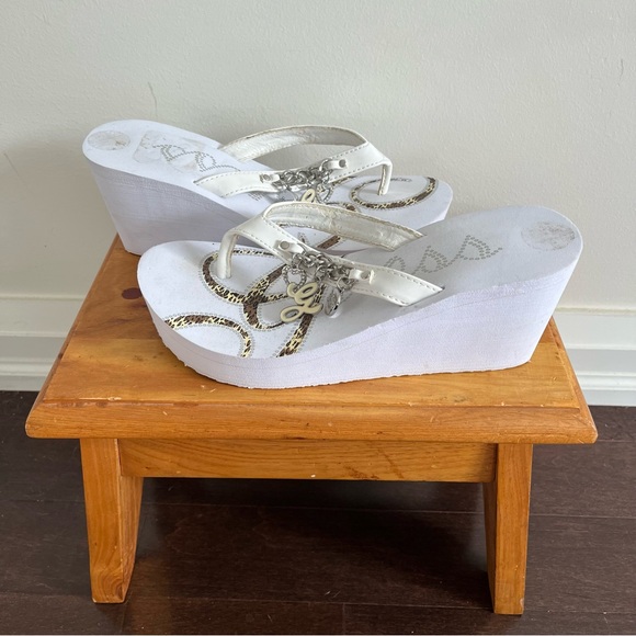 Y2K Guess Platform Wedge Flip Flops with charms - Picture 2 of 5